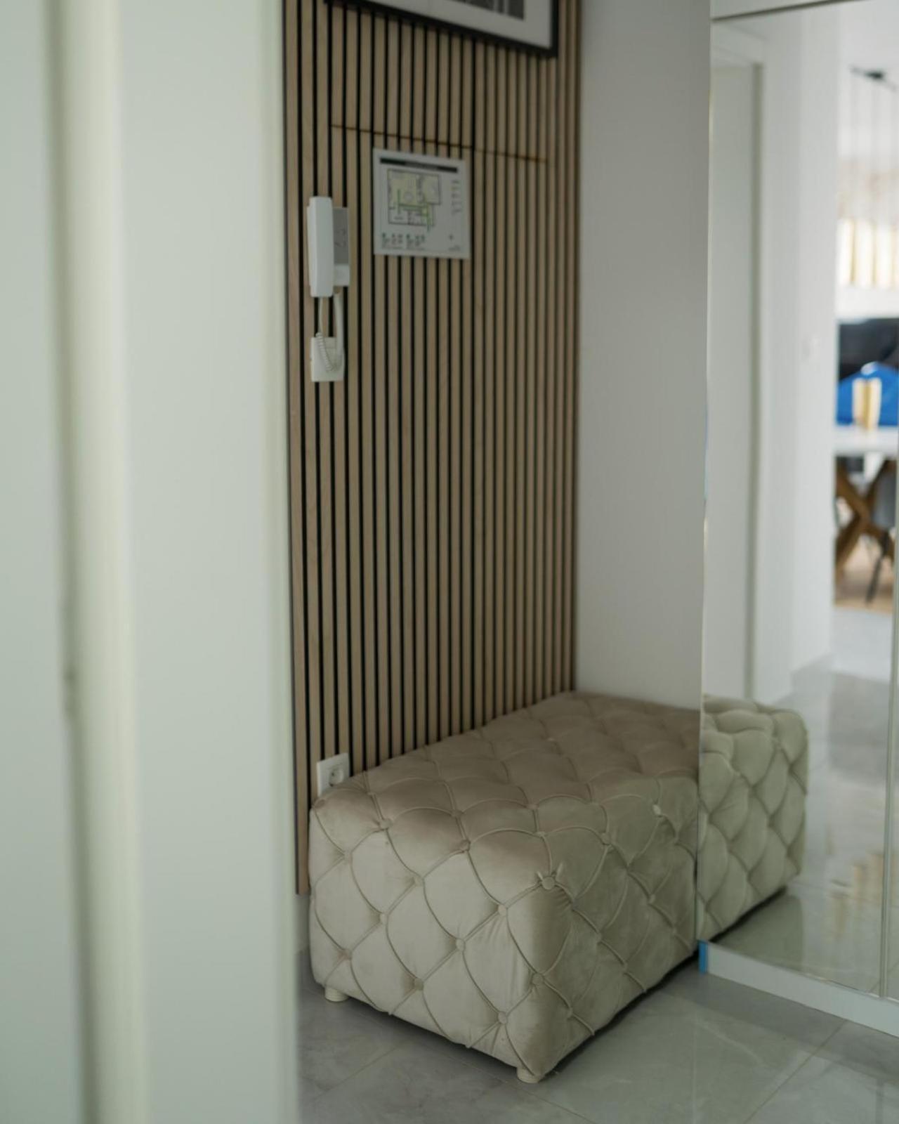 Apartman “Manhattan” Križevci 外观 照片