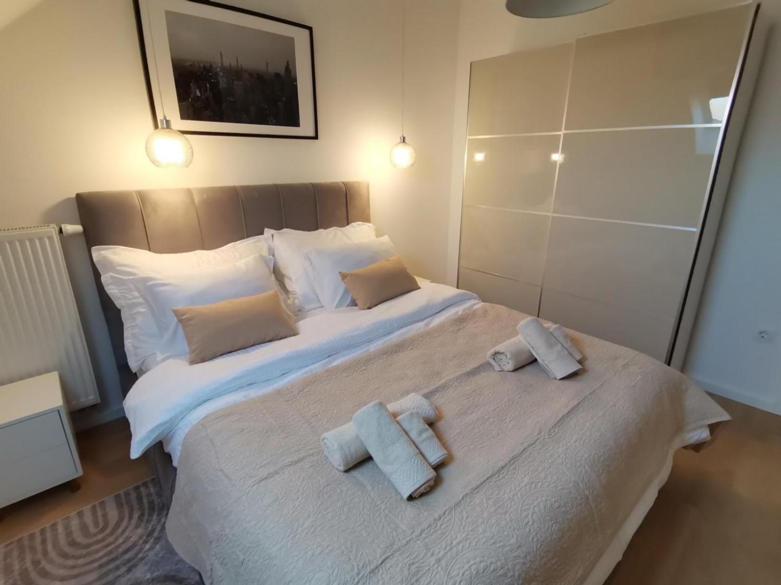 Apartman “Manhattan” Križevci 外观 照片