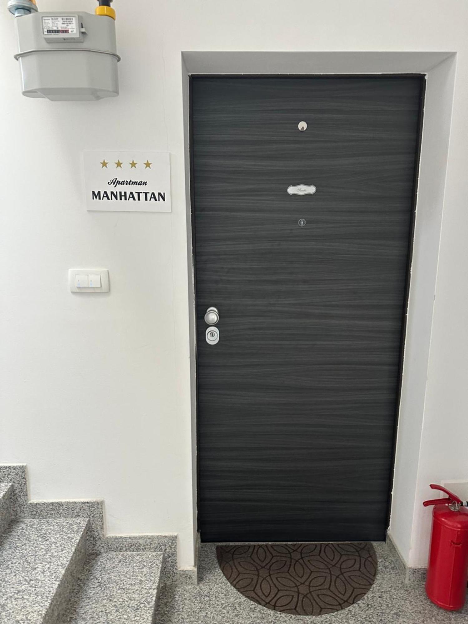 Apartman “Manhattan” Križevci 外观 照片