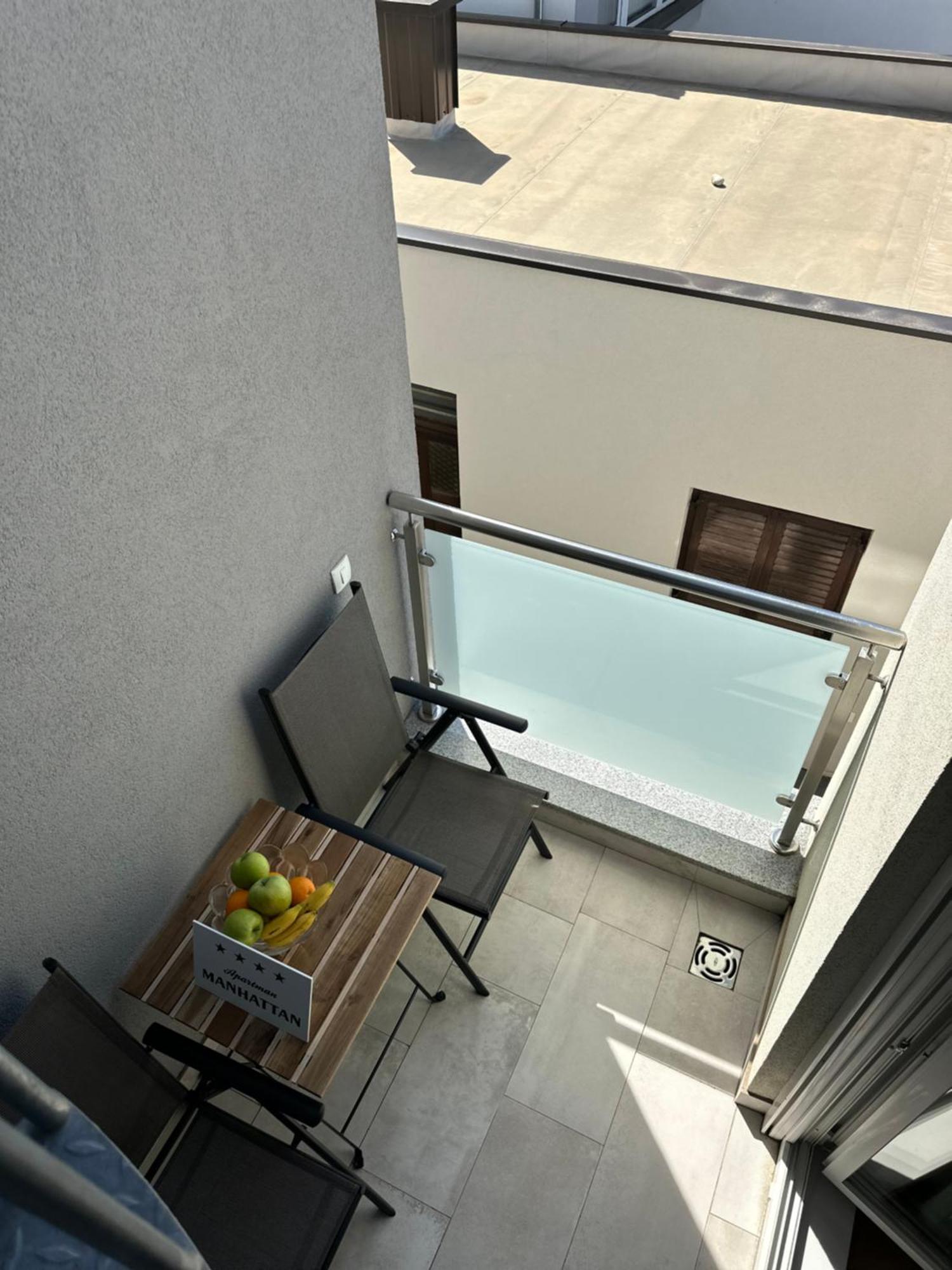 Apartman “Manhattan” Križevci 外观 照片